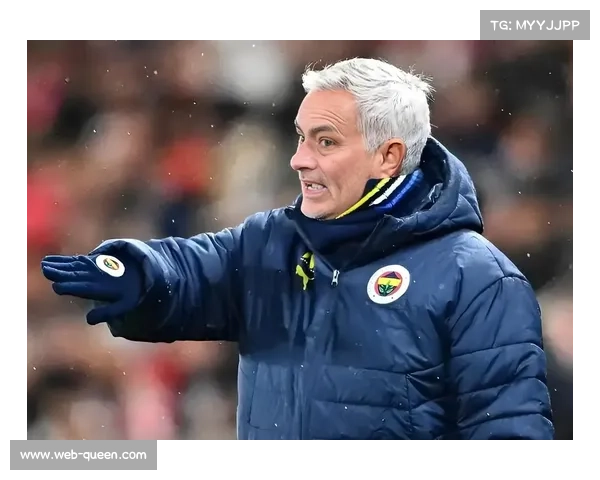 欧冠附加赛裁判名单公布：焦点战皇马vs本菲卡由意大利裁判组执法