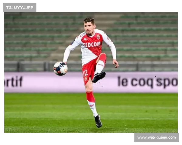 恩里克对巴黎客战摩纳哥充满信心,强调球队创造机会能力优于对手 恩里克对巴黎客战摩纳哥充满信心,强调球队创造机会能力优于对手